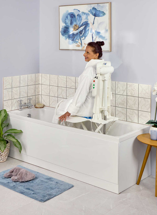 Elixir Pro Bath Lift in use
