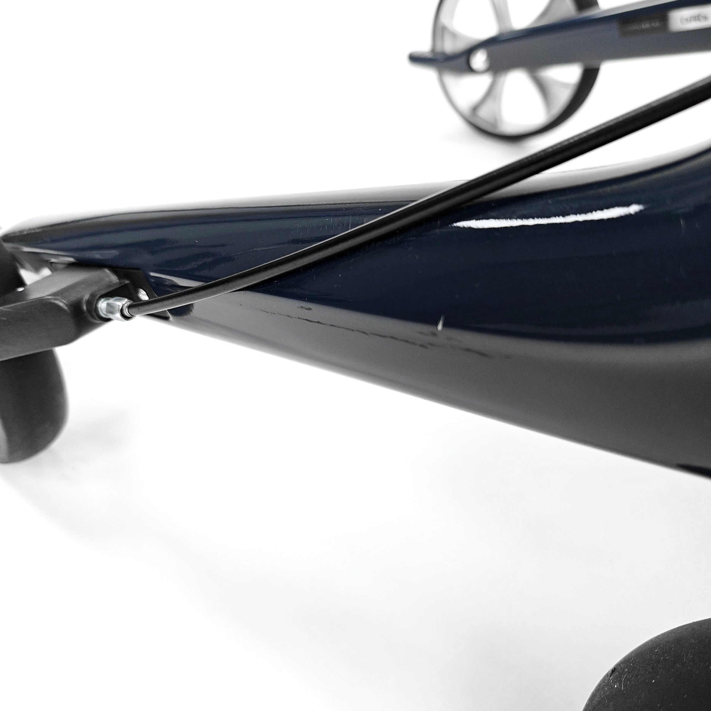 iLITE Solus Carbon Fibre Rollator