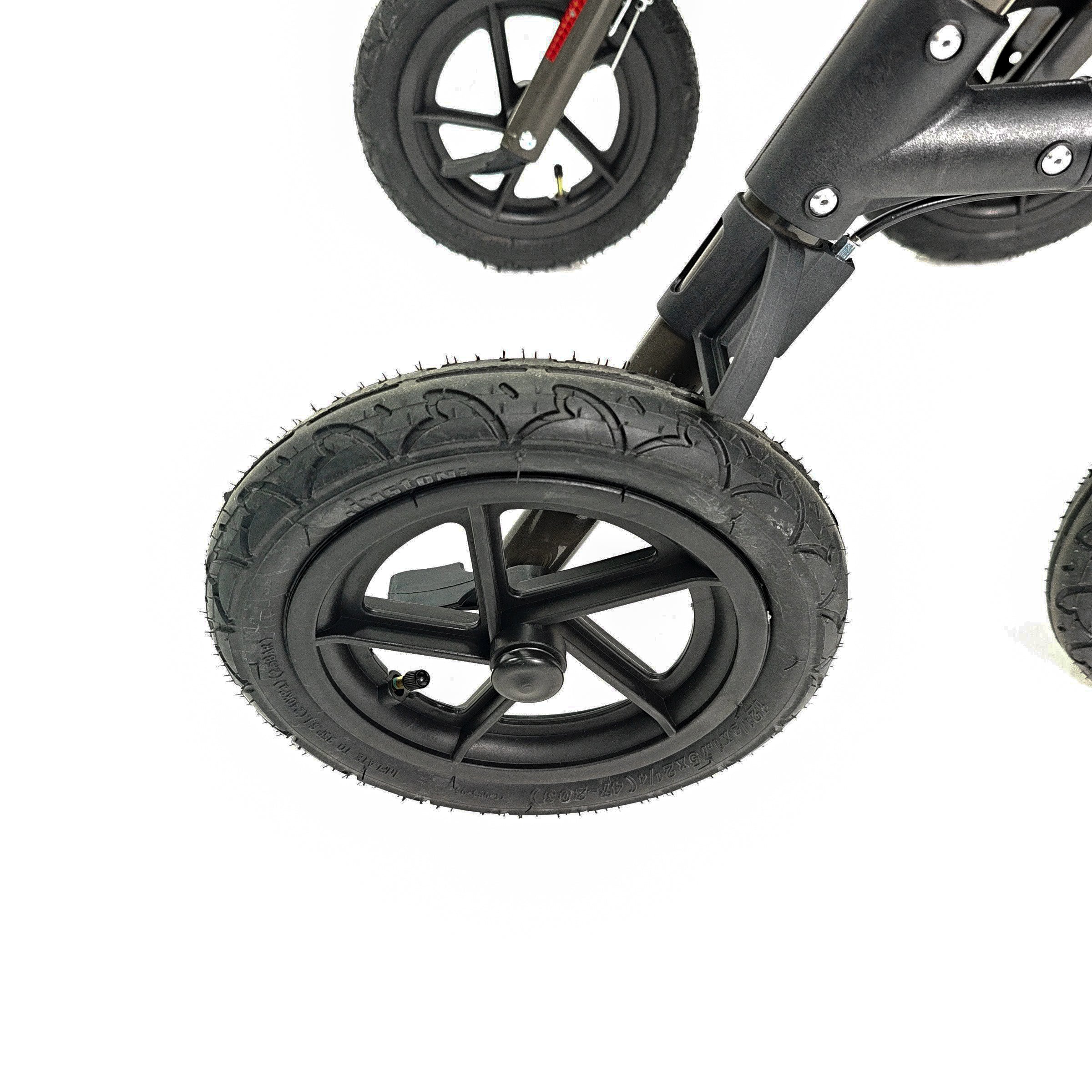 Traxion Outdoor Rollator