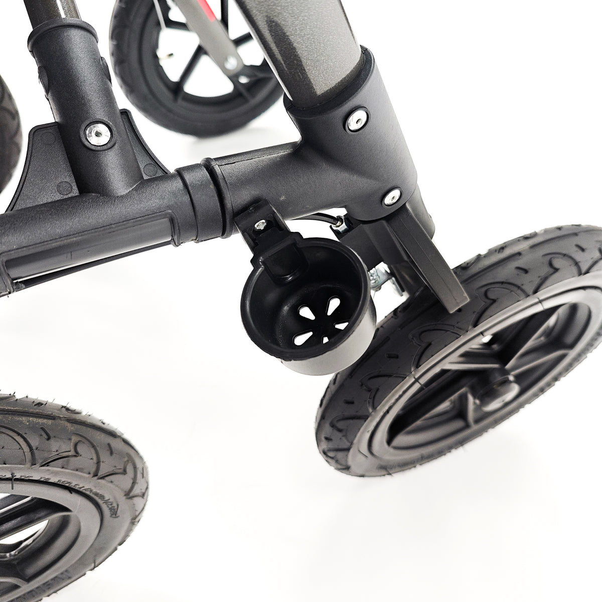 Traxion Outdoor Rollator