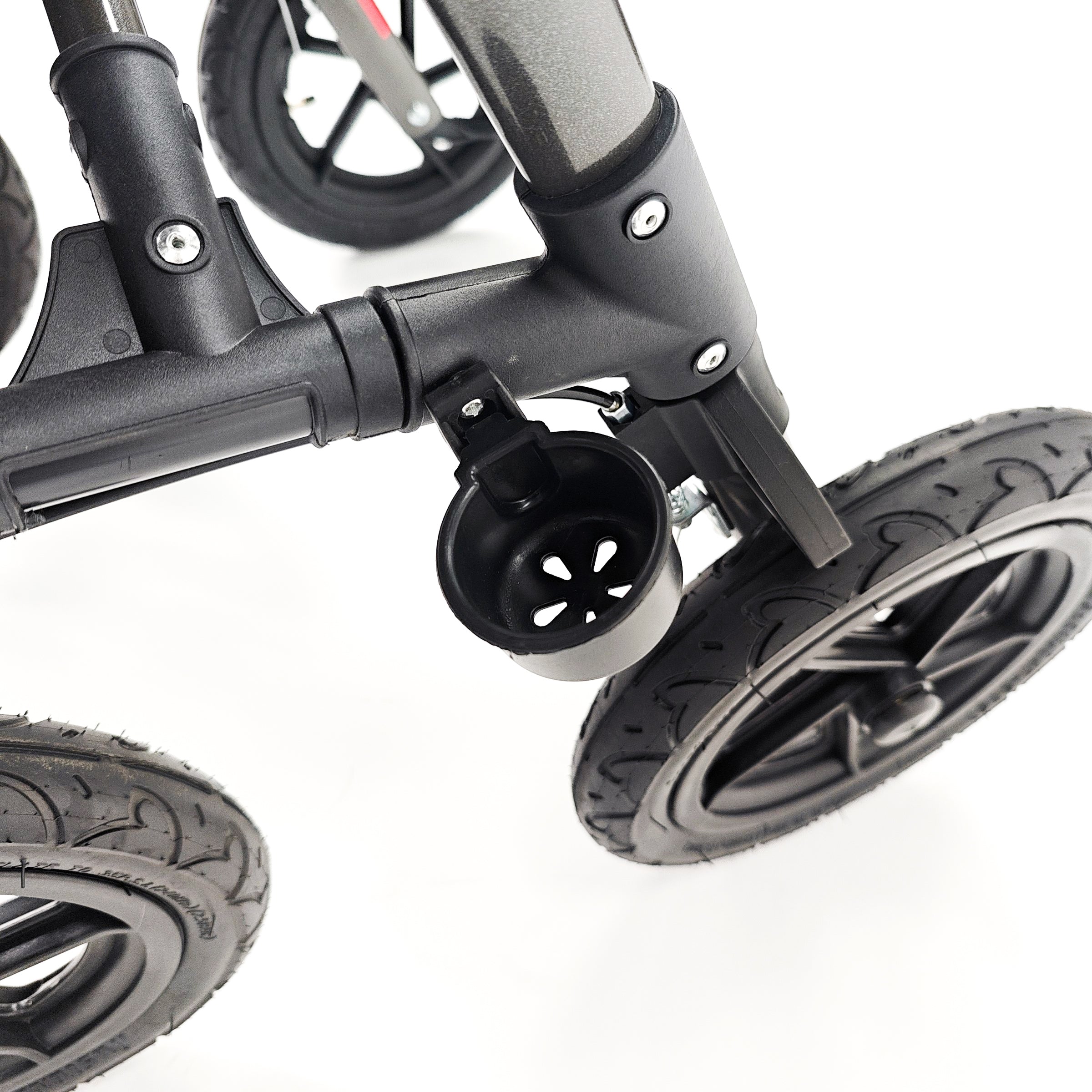 Traxion Outdoor Rollator