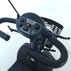 26075200147_3.jpg