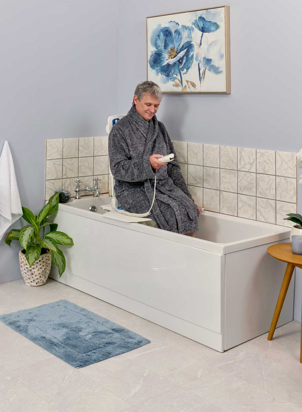 Elixir Pro Bath Lift in use