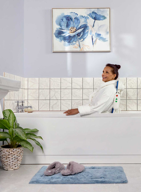 Elixir Pro Bath Lift in use