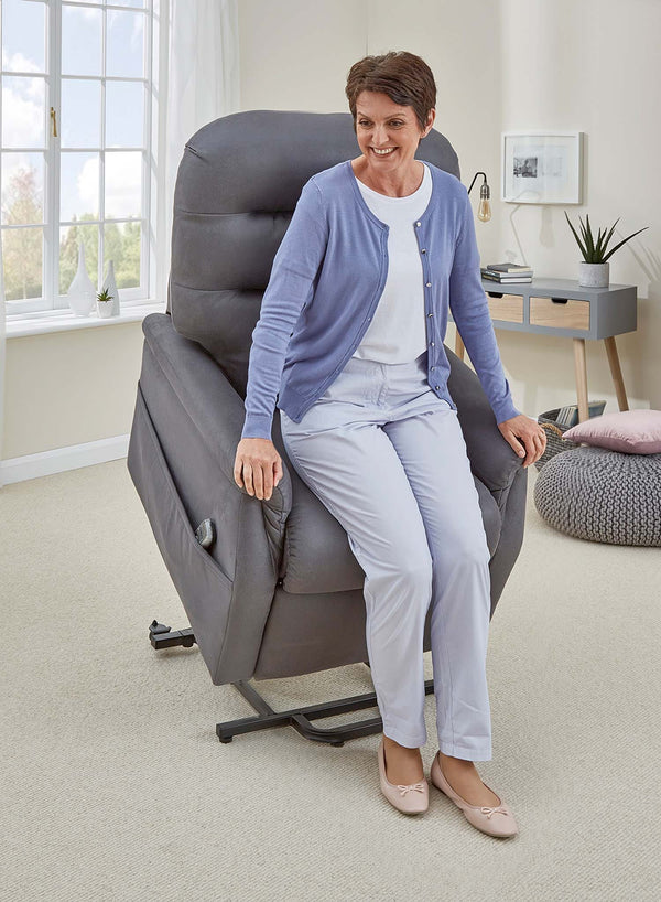 Vento Luxury Riser Recliner in use