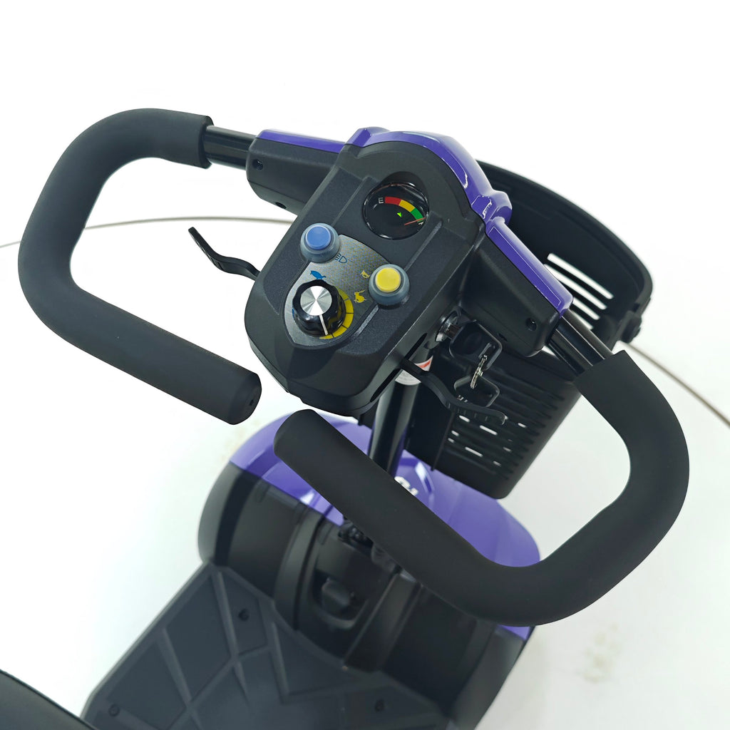 VP422163_3.jpg