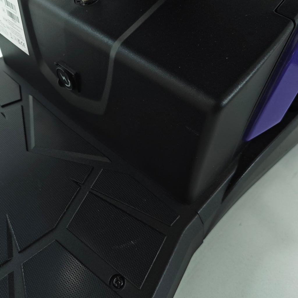 VP422163_9.jpg