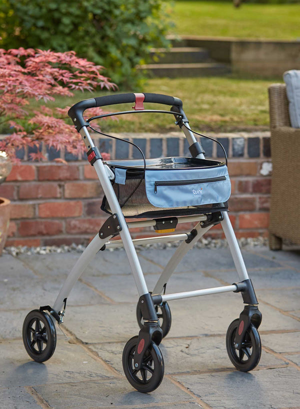 Tuni Nova Rollator in use