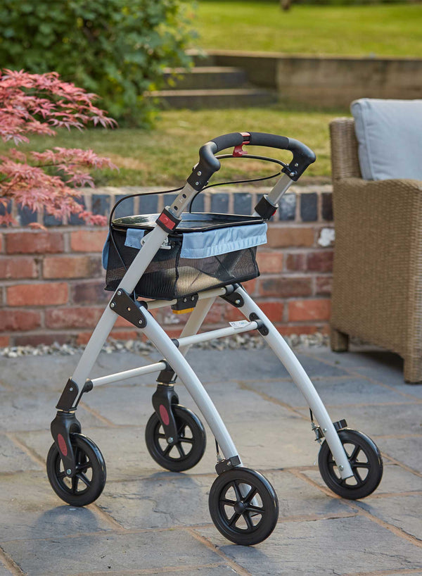 Tuni Nova Rollator in use