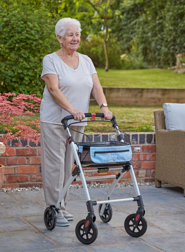 Tuni Nova Rollator in use