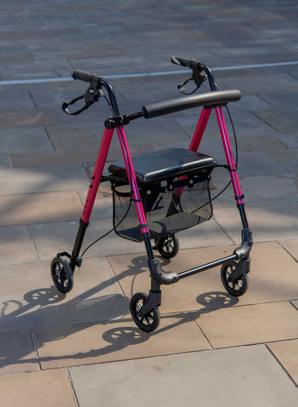 Endeavour 2.0 Rollator in use