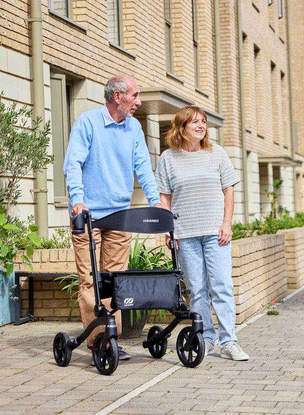 iCONNECT Cascade Rollator in use
