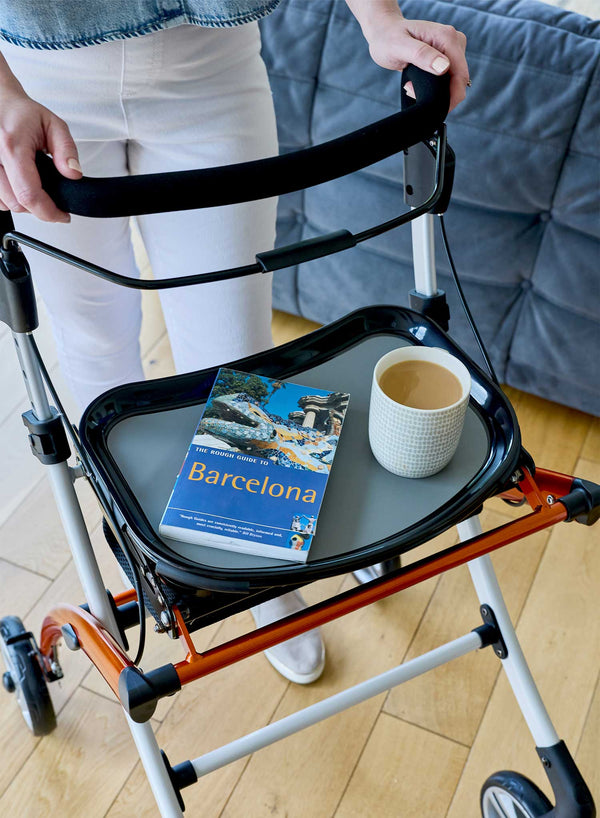 Tuni Tesara Rollator in use