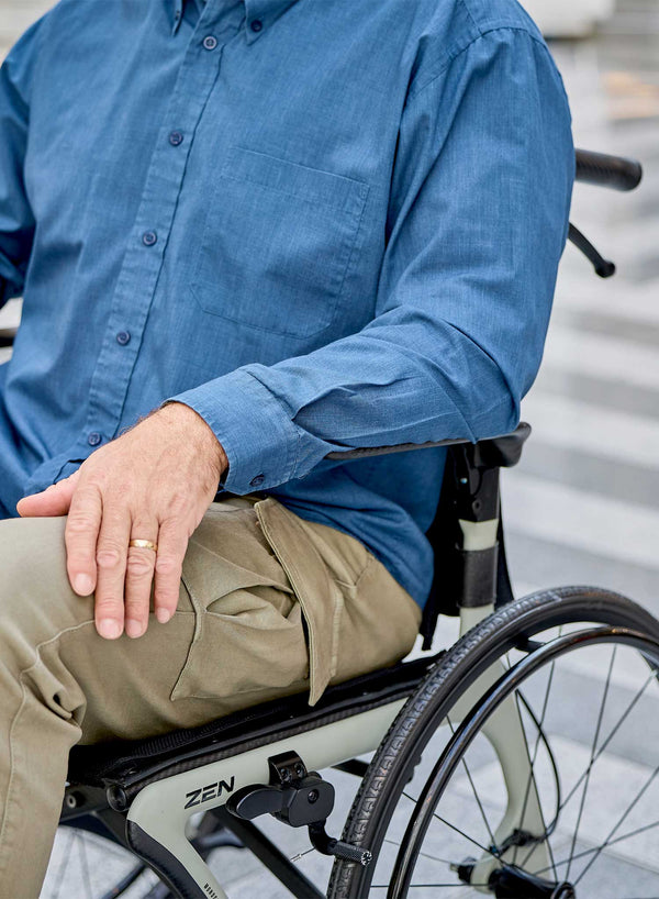 iConnect Zen Carbon Self Propelled Wheelchair in use